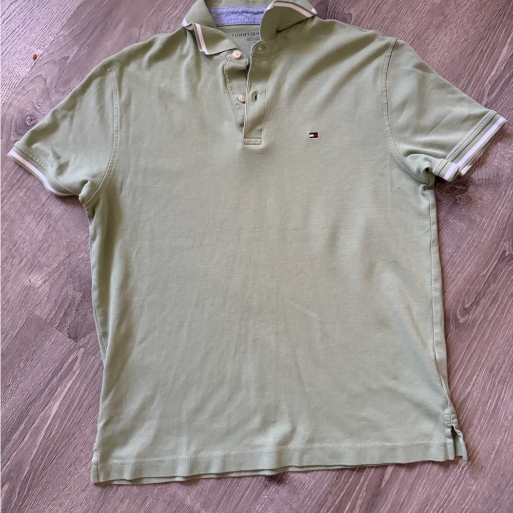 Tommy Hilfiger Men's Sage Green Polo with Contrast Trim